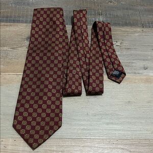 Lands' End Men’s Burgundy Gold Checkered Geometric Tie Silk Career Business Wear
